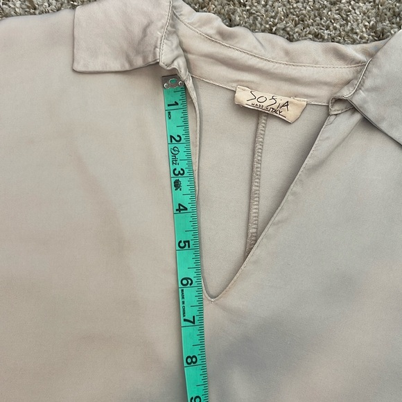 Sofia Maria Silk Top One Size - Picture 7 of 7